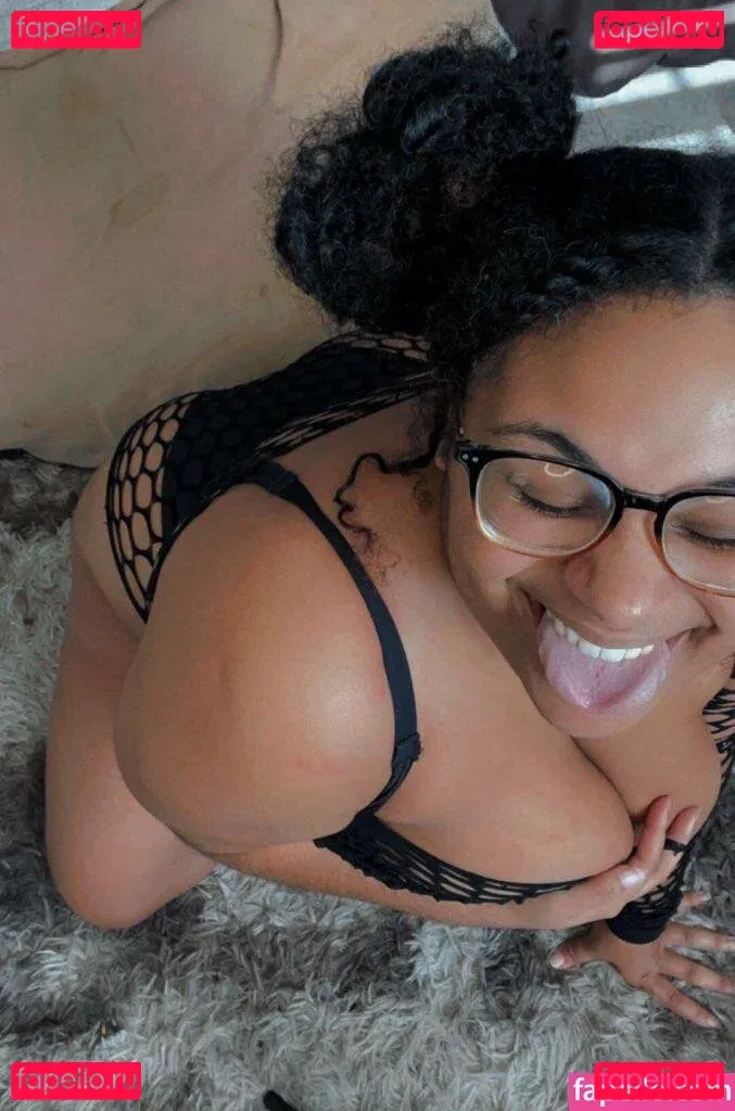 Easy-Shirt6143 Onlyfans Photo Gallery 