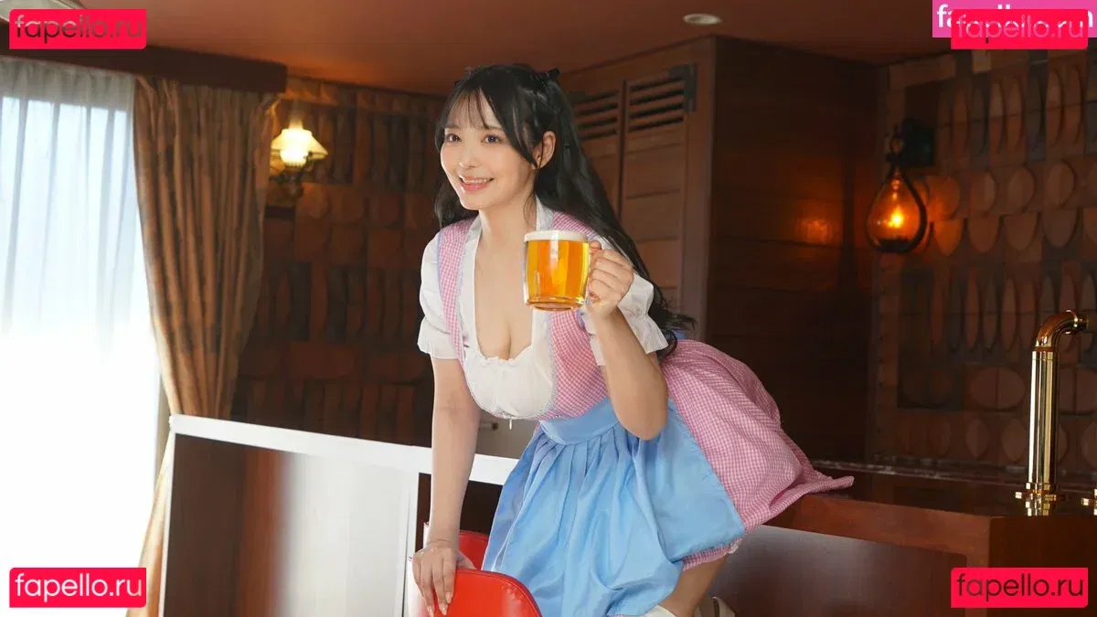 Koibuchi Momona Onlyfans Photo Gallery 