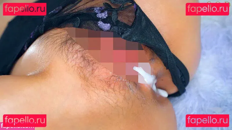 Koibuchi Momona Onlyfans Photo Gallery 