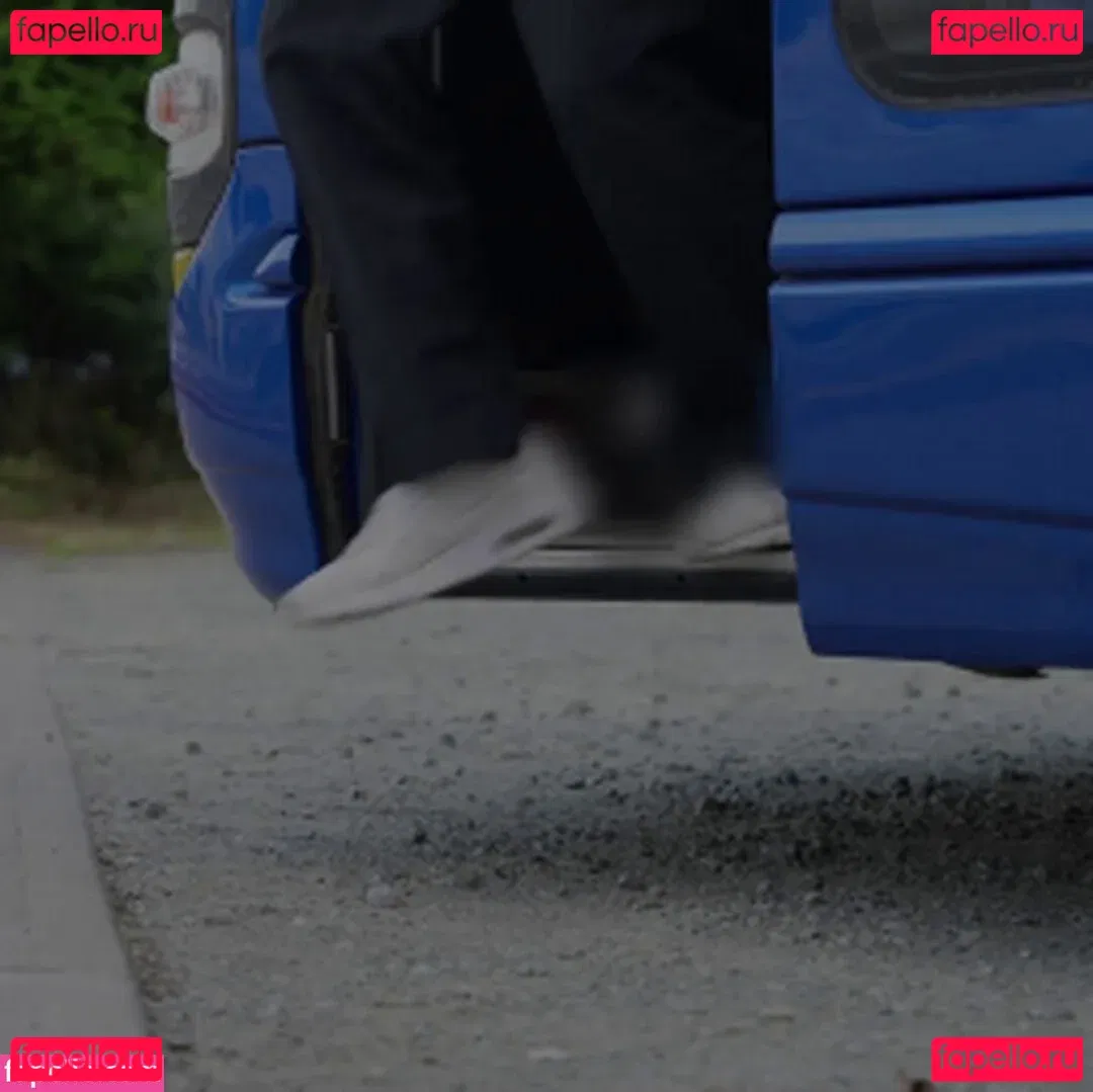 Koibuchi Momona Onlyfans Photo Gallery 