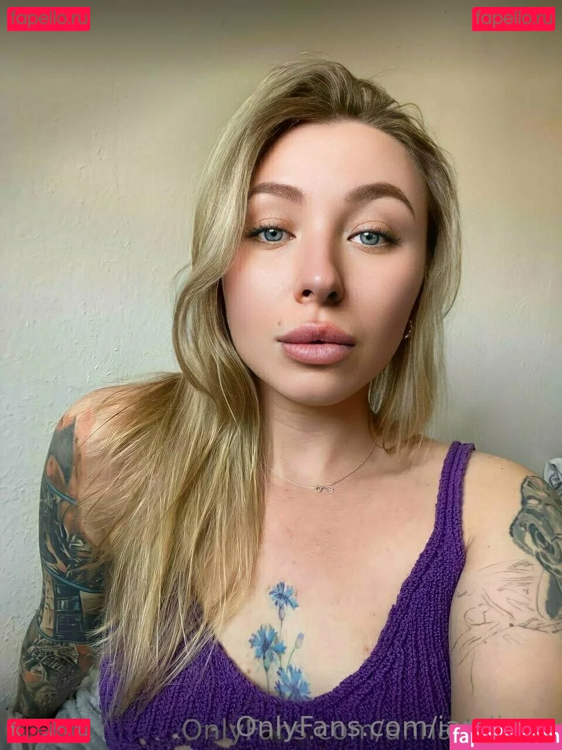 iamlinax Onlyfans Photo Gallery 