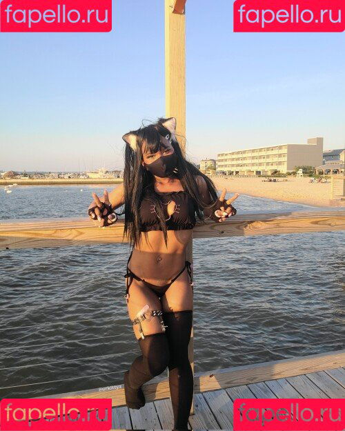 Lilrawrs Onlyfans Photo Gallery 