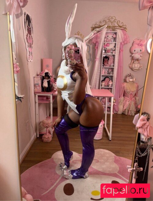 Lilrawrs Nude Onlyfans Photo 37