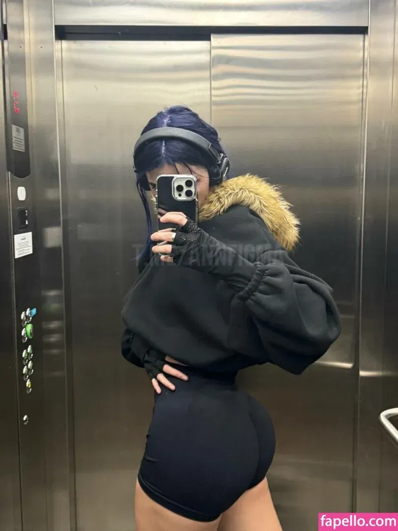 annfigma Onlyfans Photo Gallery 