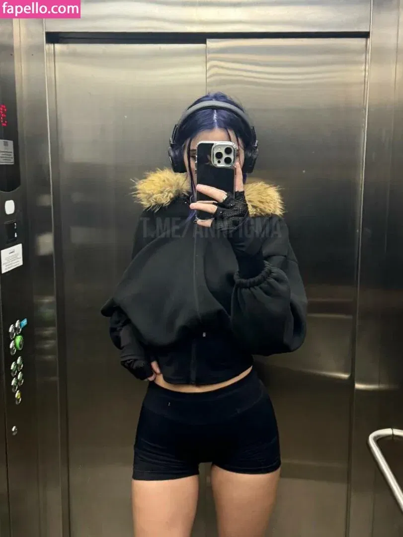 annfigma Onlyfans Photo Gallery 