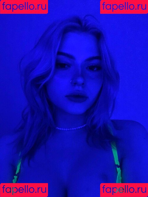 annfigma Onlyfans Photo Gallery 