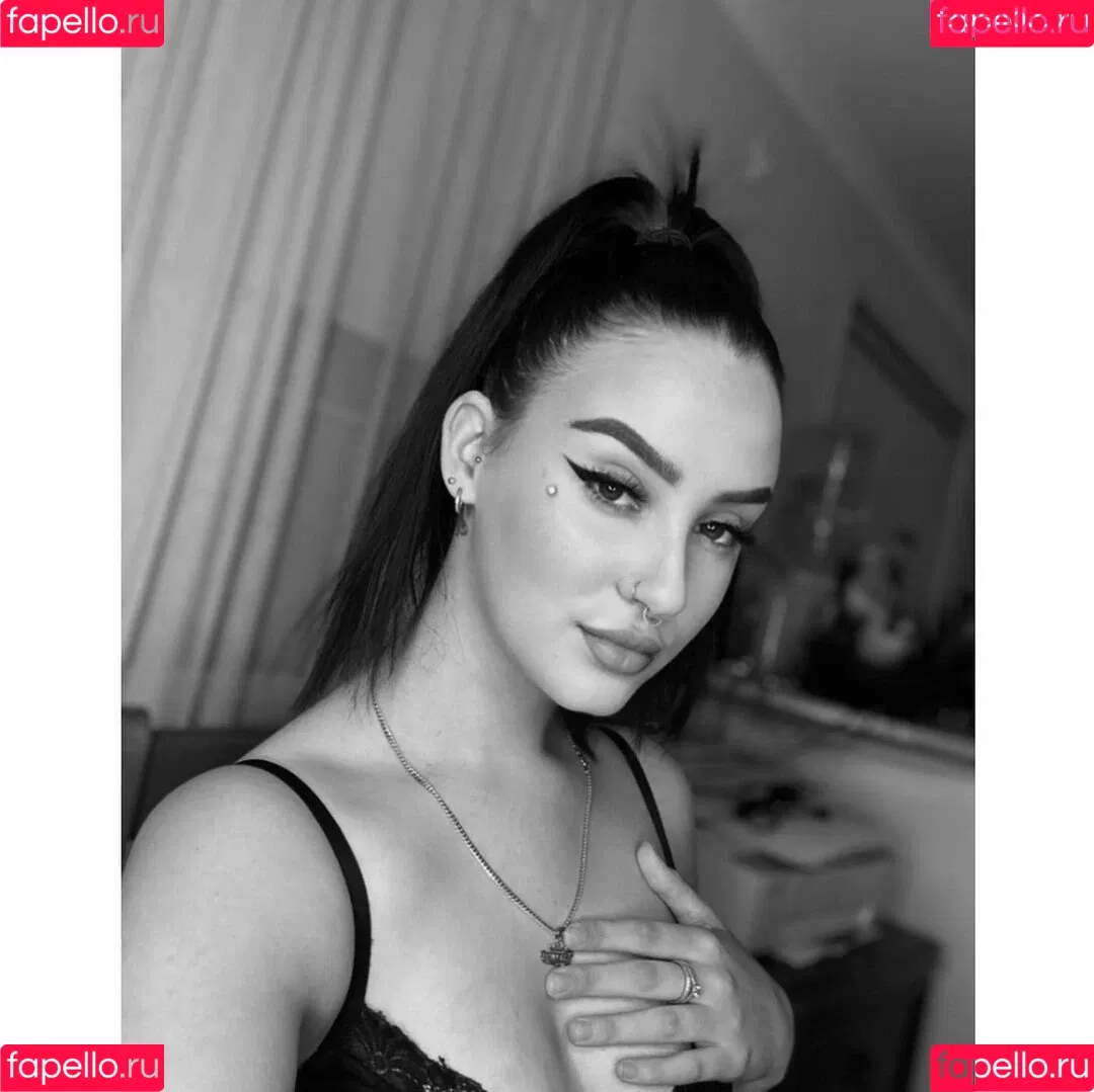 elouisemayy Onlyfans Photo Gallery 