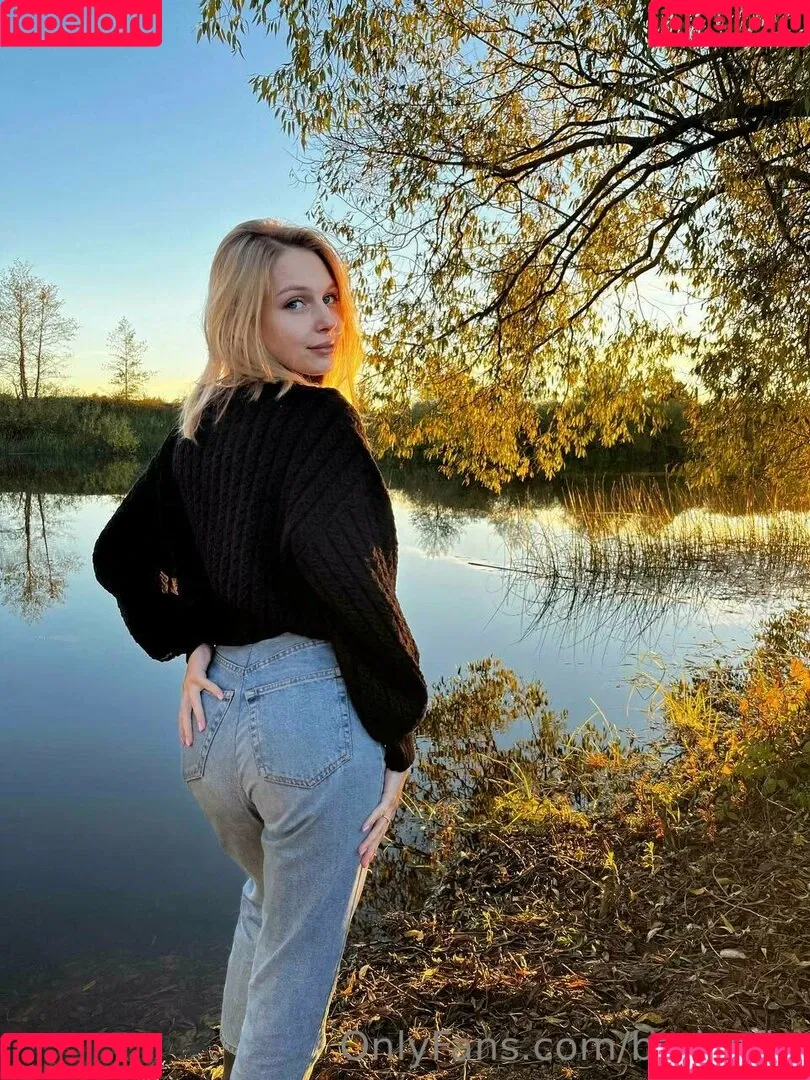 badsofia Onlyfans Photo Gallery 