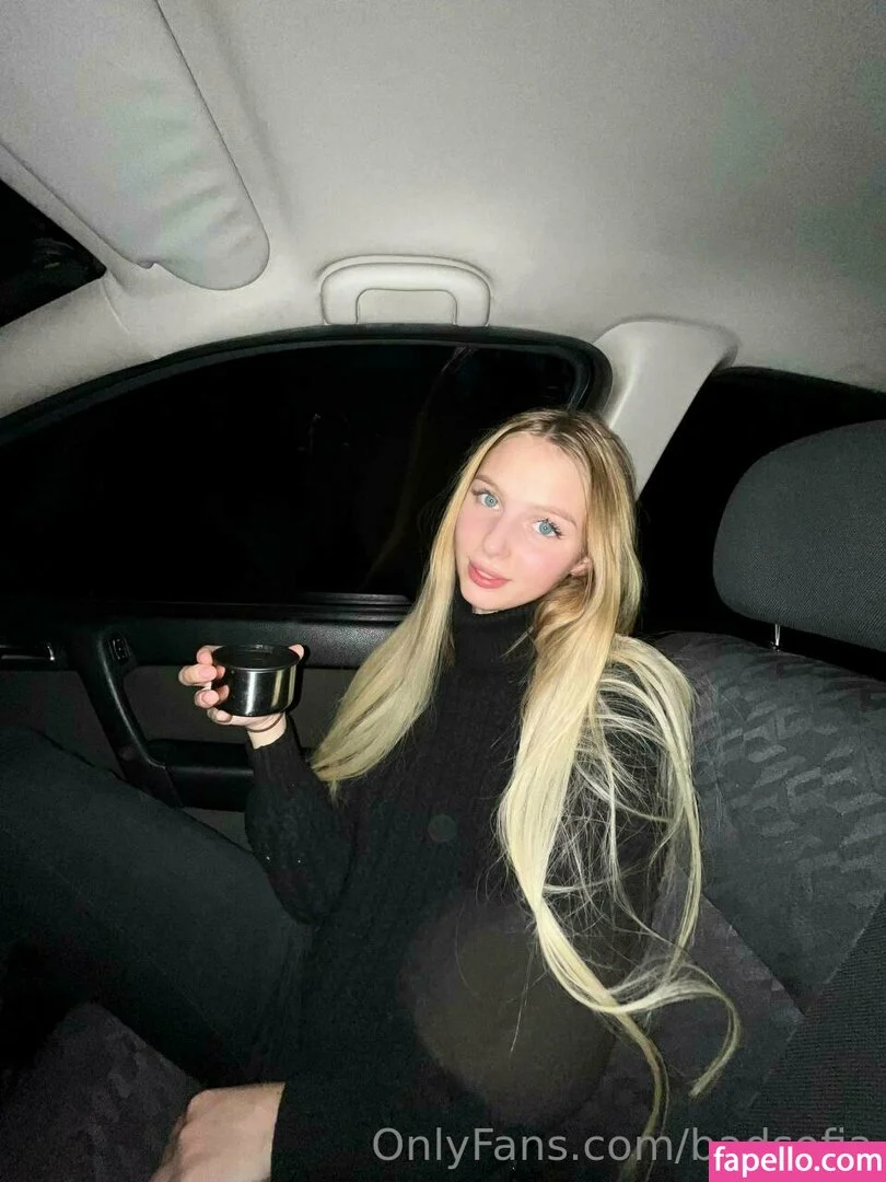 badsofia Onlyfans Photo Gallery 