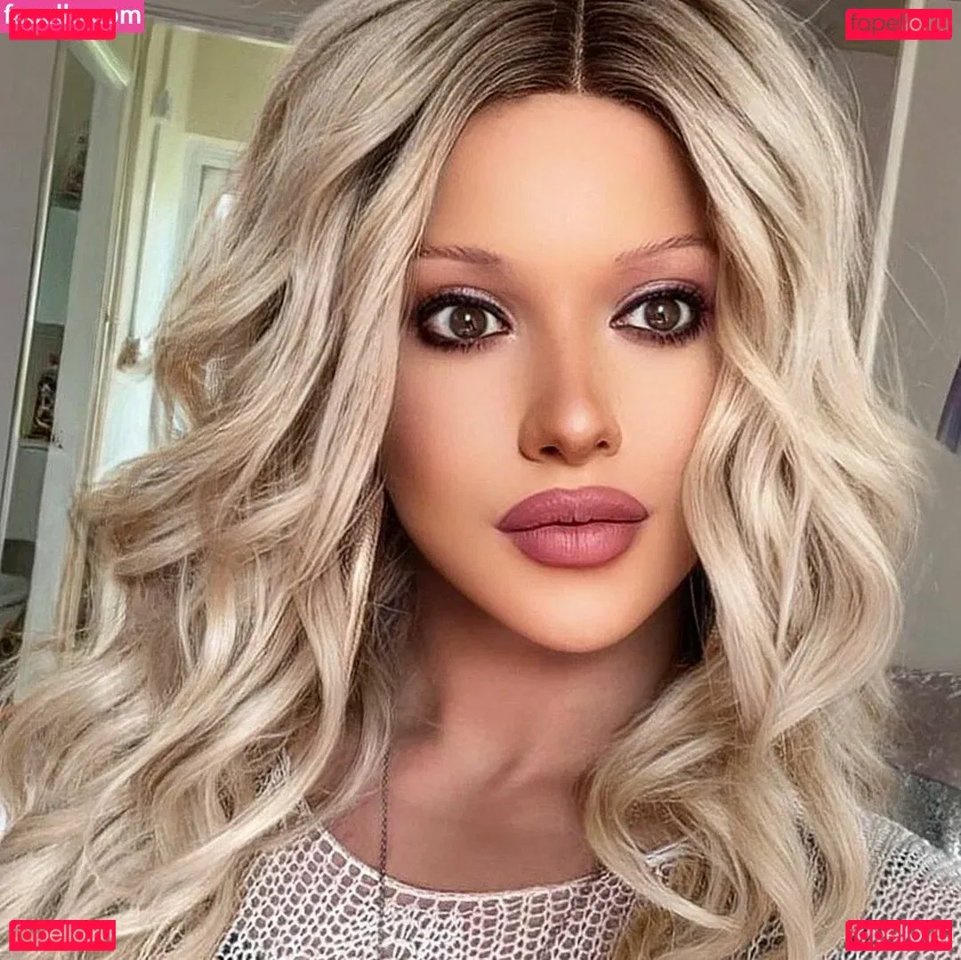 kittiemercury Onlyfans Photo Gallery 