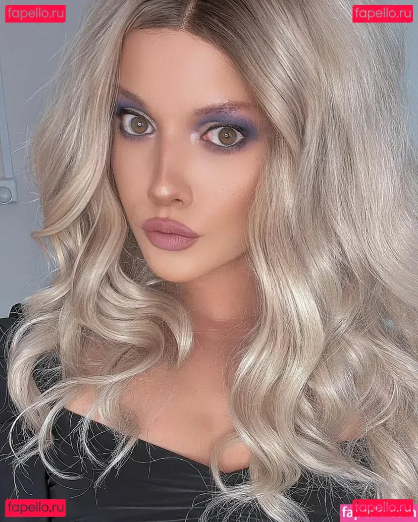 kittiemercury Onlyfans Photo Gallery 