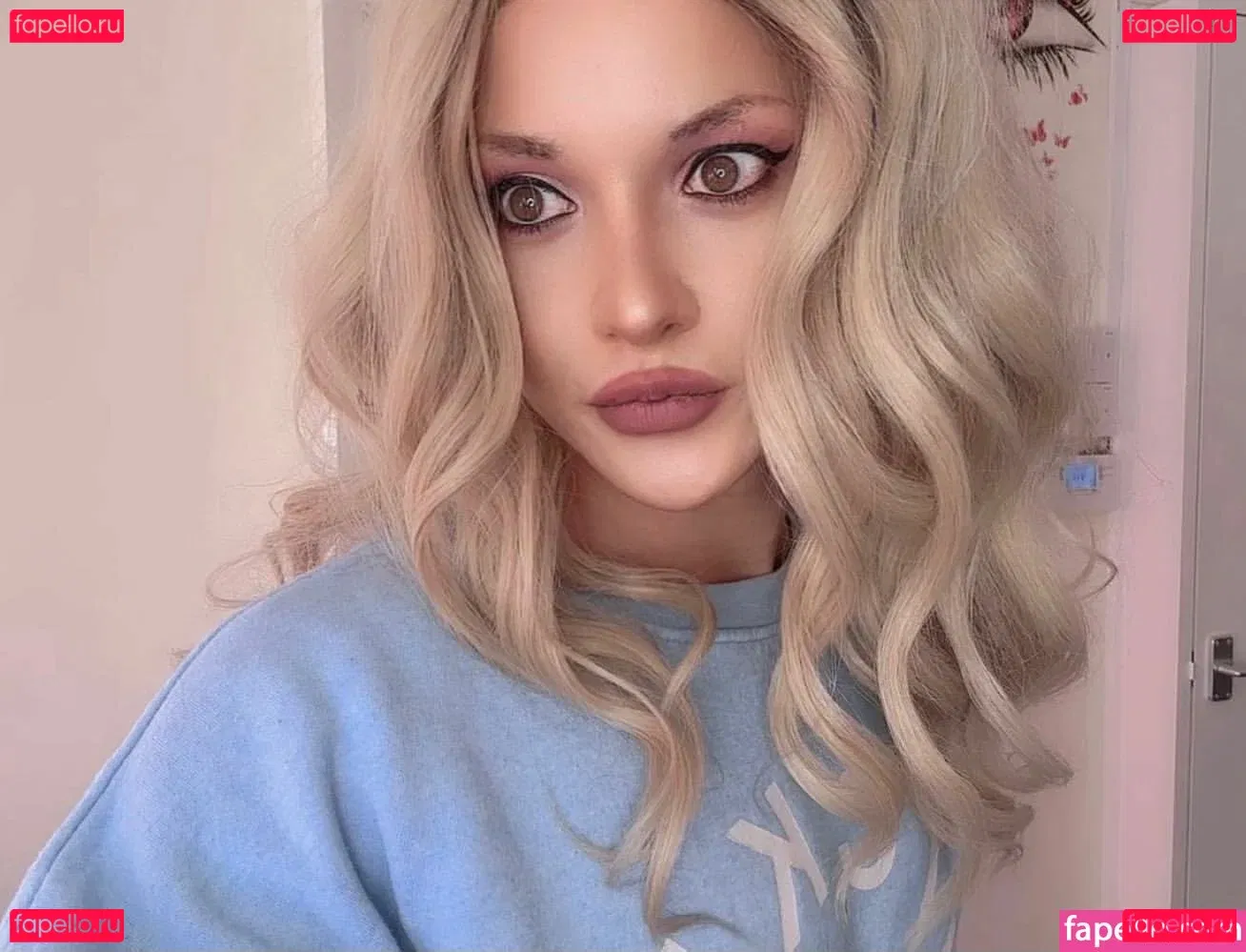 kittiemercury Onlyfans Photo Gallery 