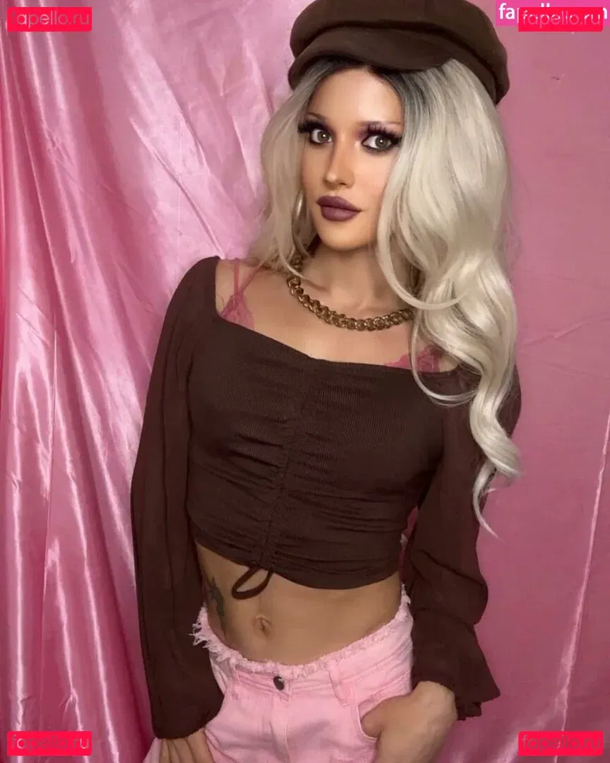 kittiemercury Onlyfans Photo Gallery 