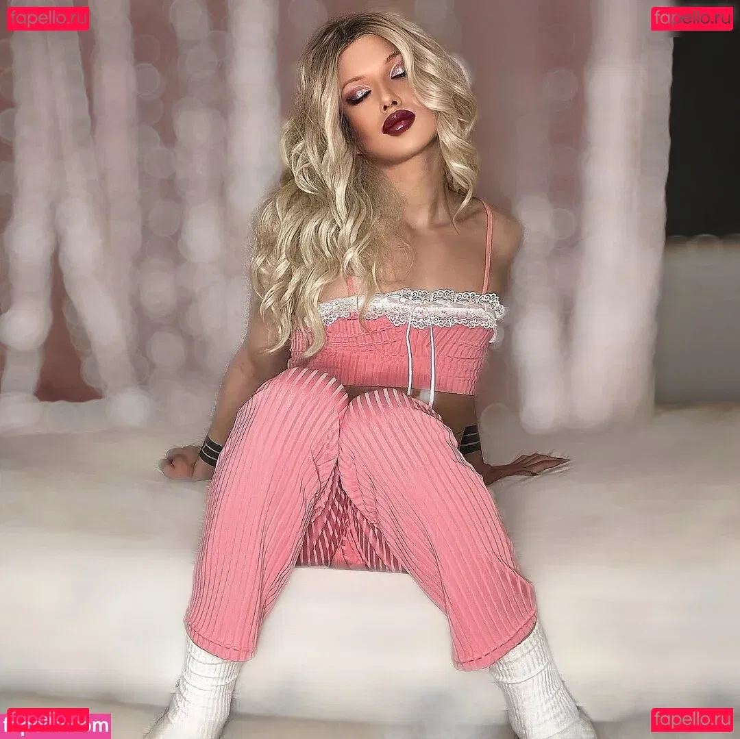 kittiemercury Onlyfans Photo Gallery 