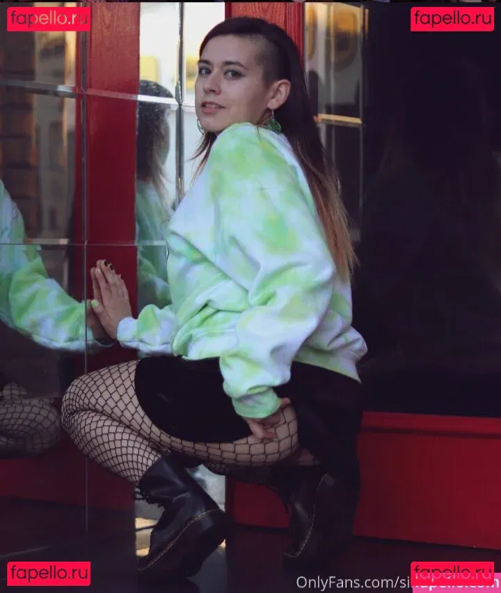 Sister Crimson Onlyfans Photo Gallery 