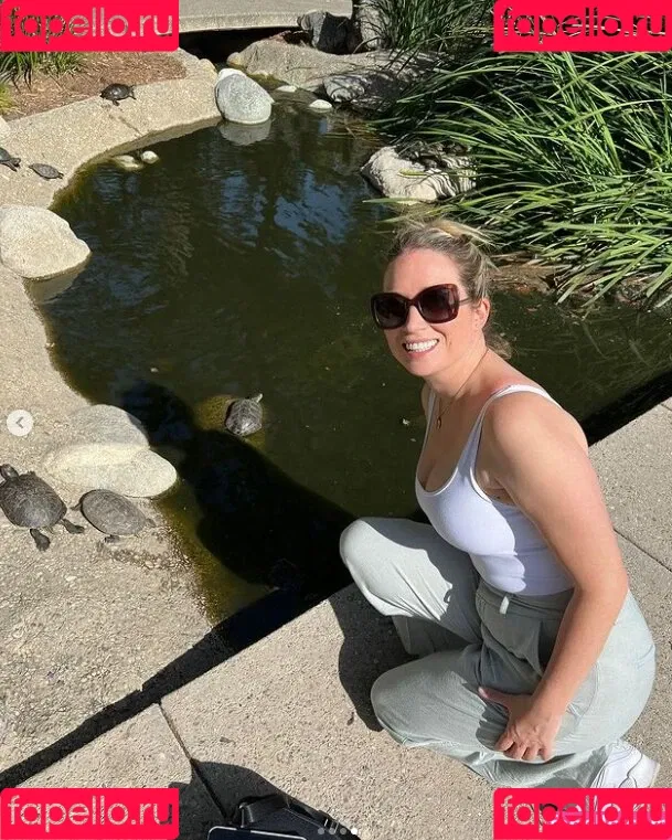 Sarah Cruddas Onlyfans Photo Gallery 