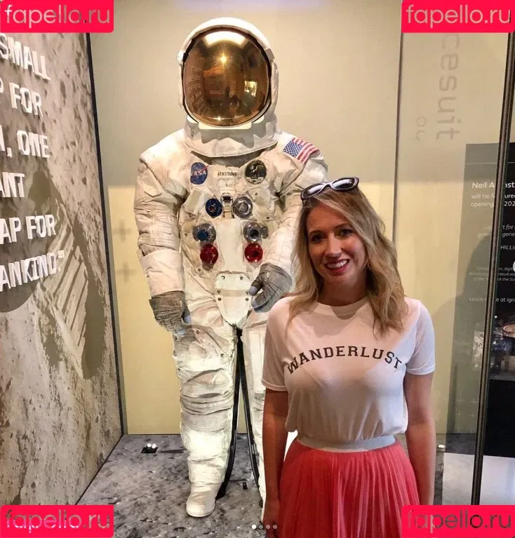 Sarah Cruddas Onlyfans Photo Gallery 