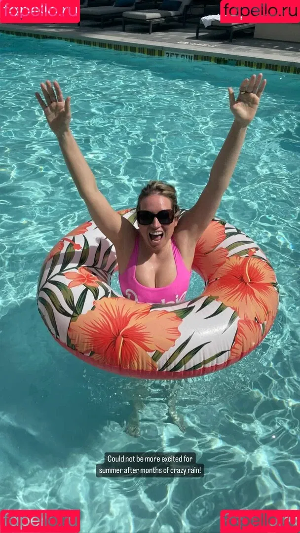 Sarah Cruddas Onlyfans Photo Gallery 