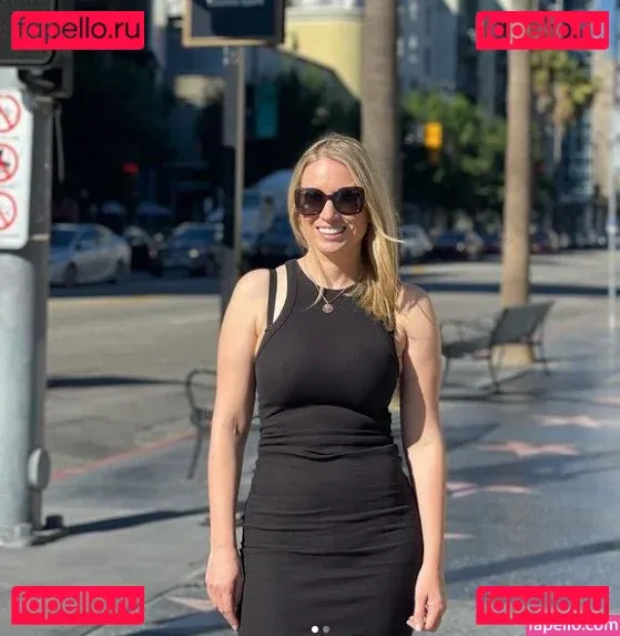 Sarah Cruddas Onlyfans Photo Gallery 