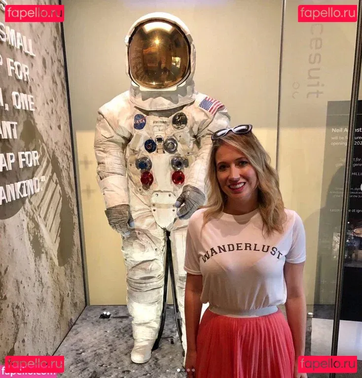 Sarah Cruddas Onlyfans Photo Gallery 