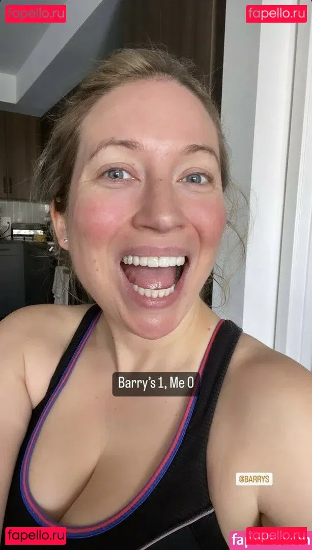 Sarah Cruddas Onlyfans Photo Gallery 