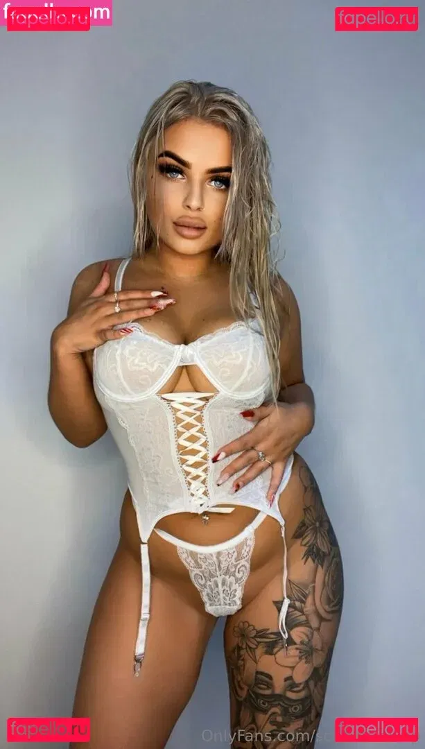 scarlettfoxvip Onlyfans Photo Gallery 