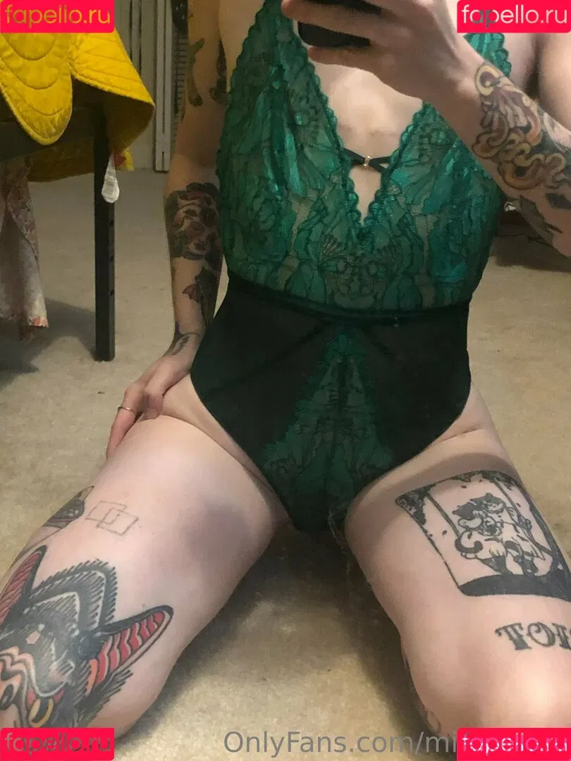 faguettemikah Onlyfans Photo Gallery 