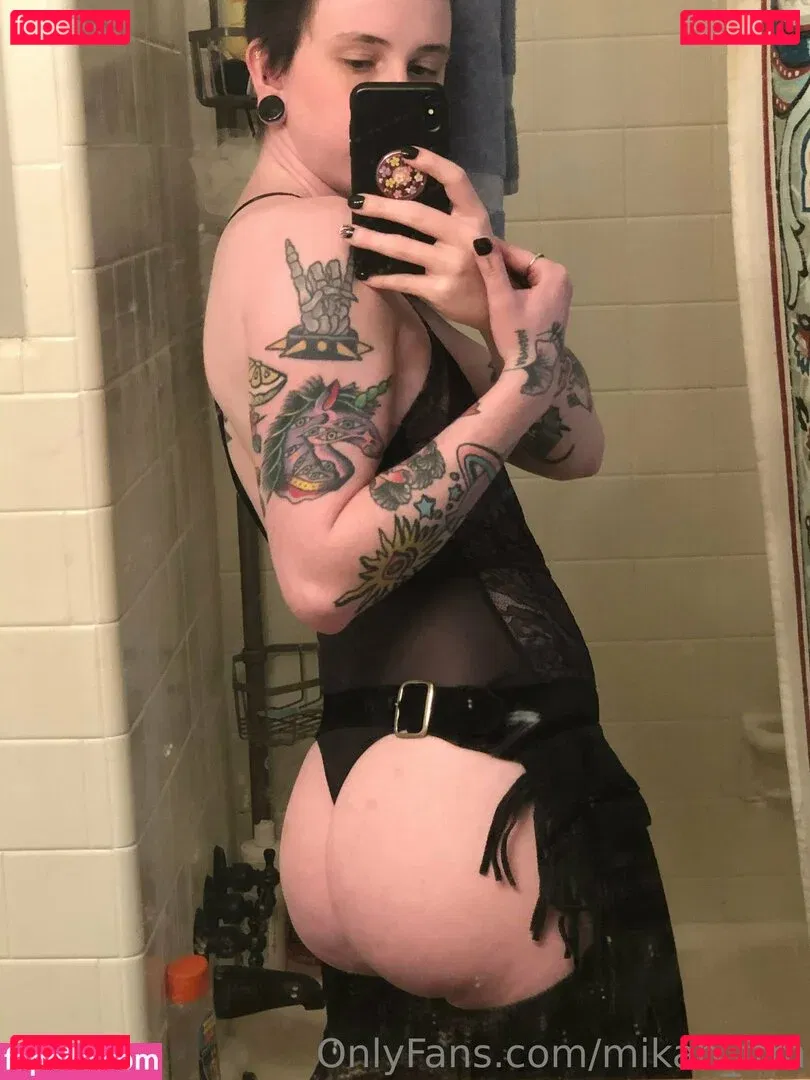 faguettemikah Onlyfans Photo Gallery 