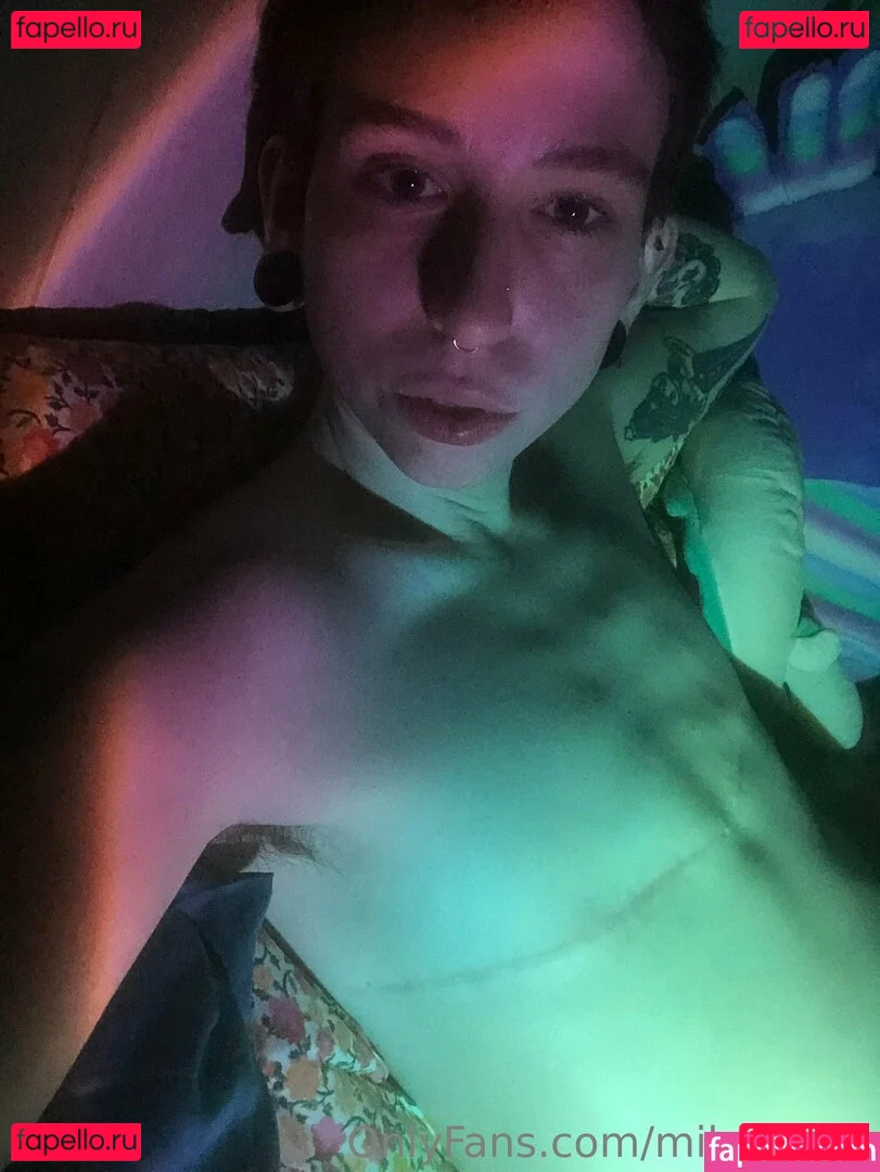 faguettemikah Onlyfans Photo Gallery 