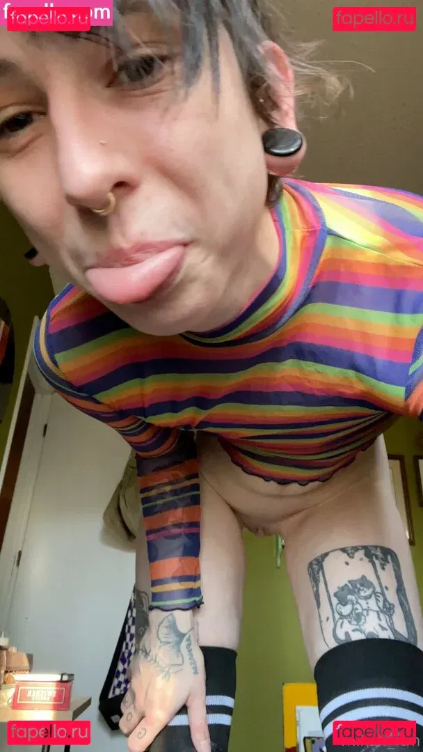 faguettemikah Onlyfans Photo Gallery 