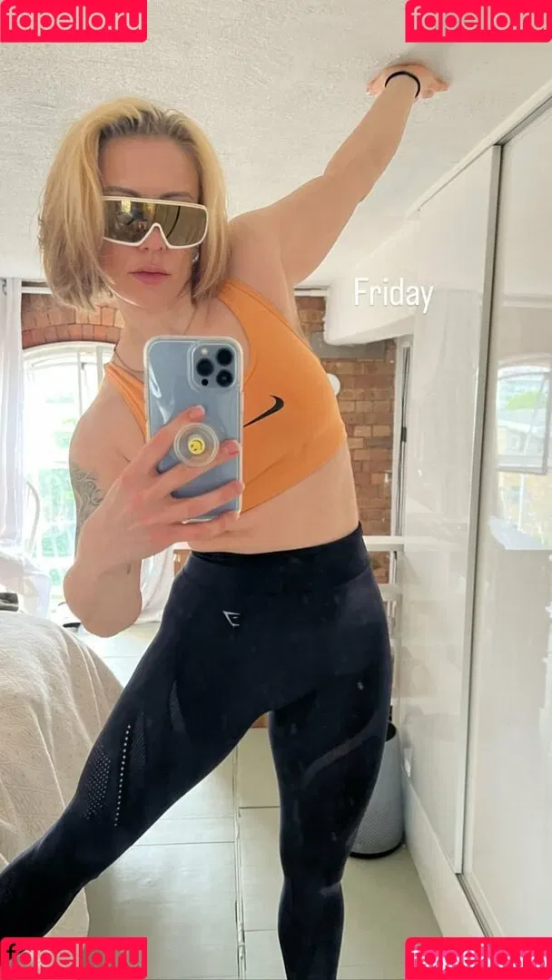Julia Hardy Onlyfans Photo Gallery 