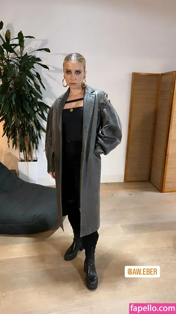 Julia Hardy Onlyfans Photo Gallery 