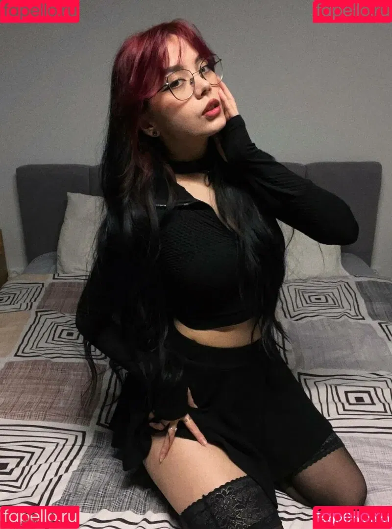 youkaichan Onlyfans Photo Gallery 