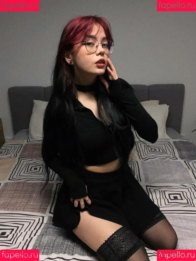 youkaichan Onlyfans Photo Gallery 