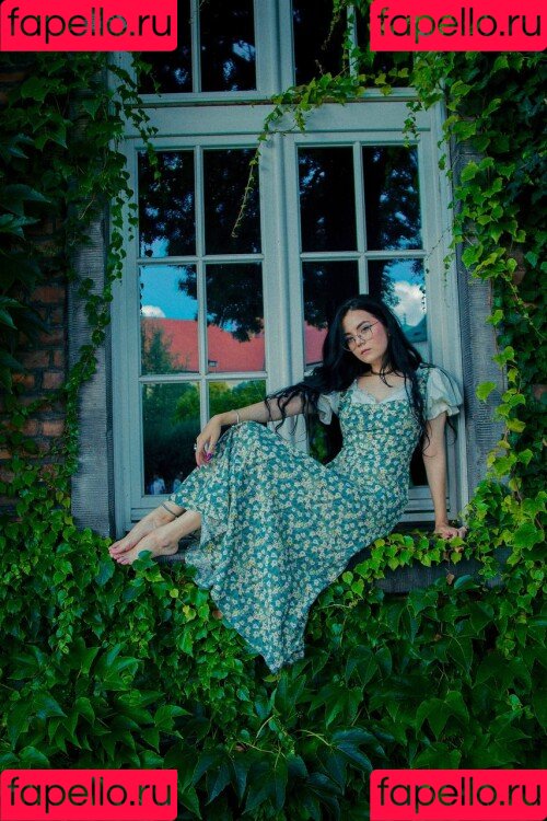 youkaichan Onlyfans Photo Gallery 