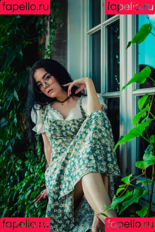 youkaichan Onlyfans Photo Gallery 