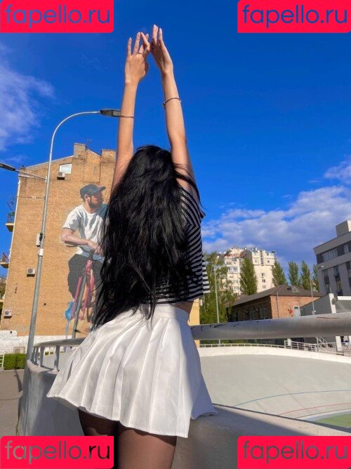 youkaichan Onlyfans Photo Gallery 