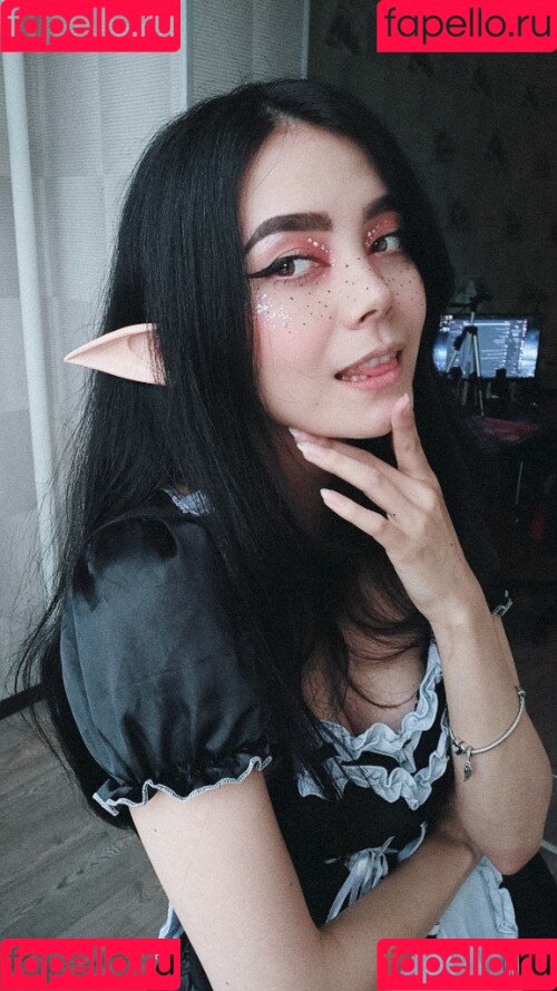 youkaichan Onlyfans Photo Gallery 