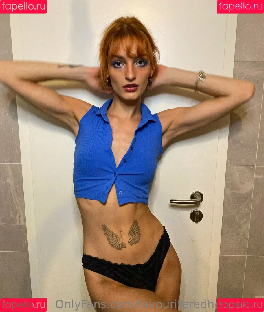 favouriteredheadbella Onlyfans Photo Gallery 