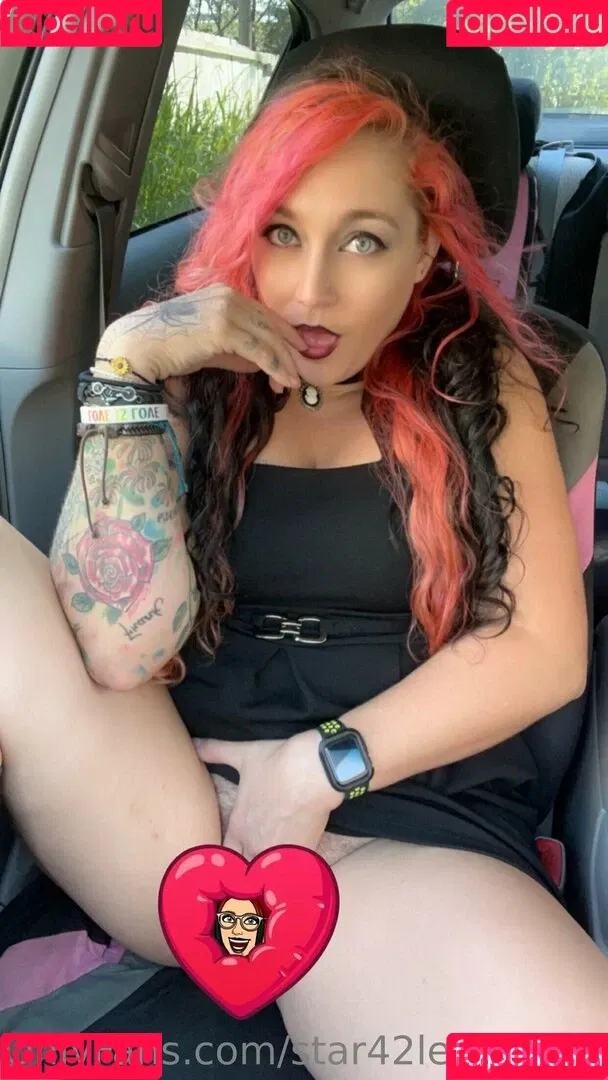 star42lena0free Onlyfans Photo Gallery 
