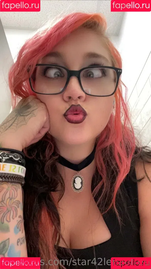 star42lena0free Onlyfans Photo Gallery 