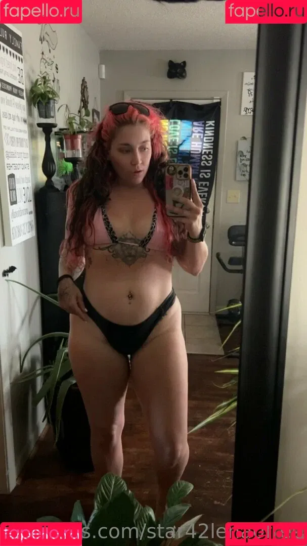 star42lena0free Onlyfans Photo Gallery 