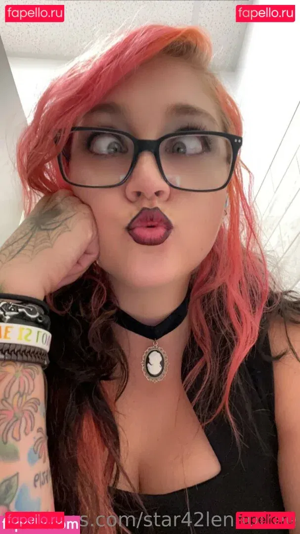 star42lena0free Onlyfans Photo Gallery 