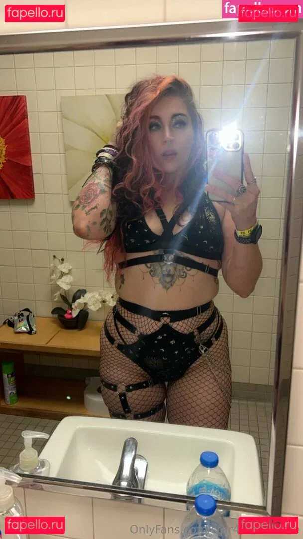 star42lena0free Onlyfans Photo Gallery 