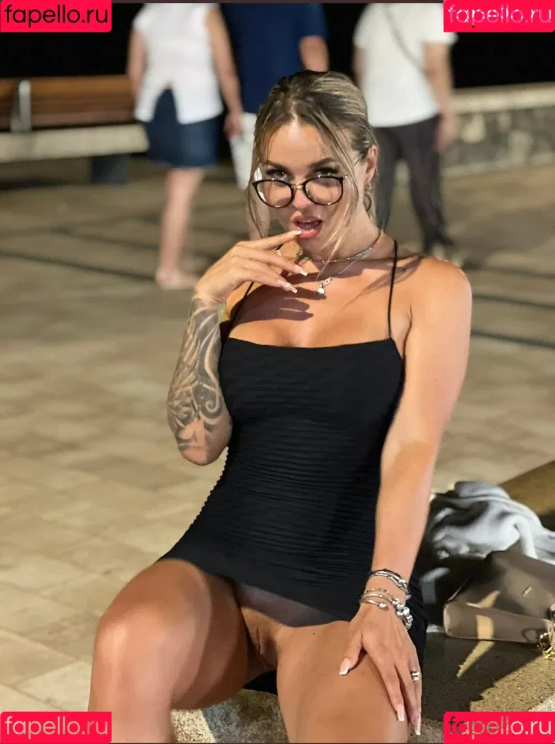 Anka Lollipop Onlyfans Photo Gallery 