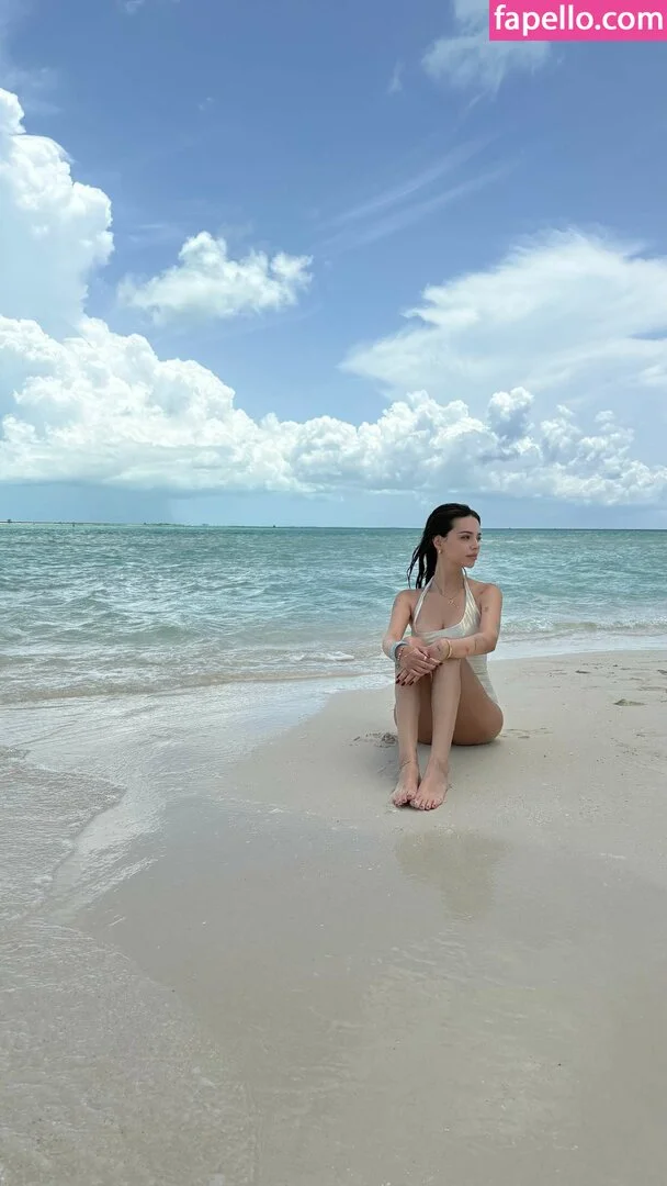 Pami Baby Onlyfans Photo Gallery 