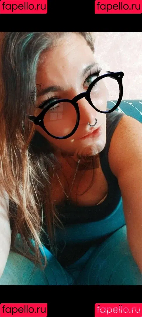 aniwan Onlyfans Photo Gallery 