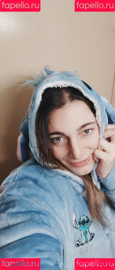 aniwan Onlyfans Photo Gallery 