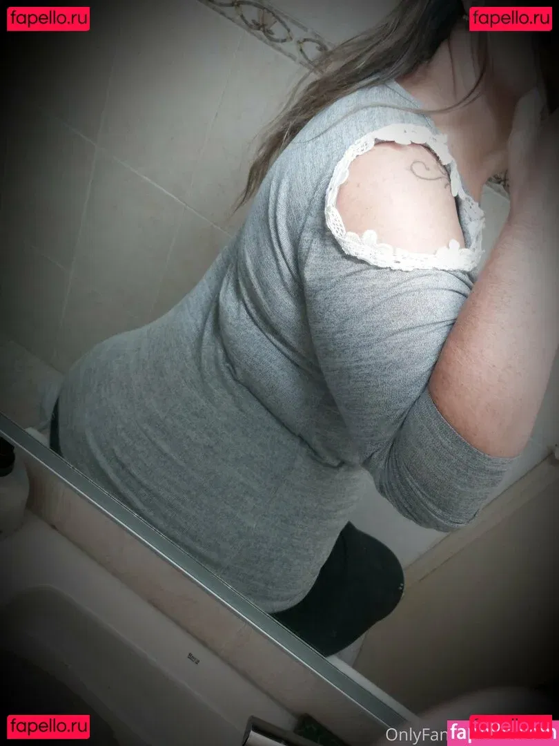 aniwan Onlyfans Photo Gallery 