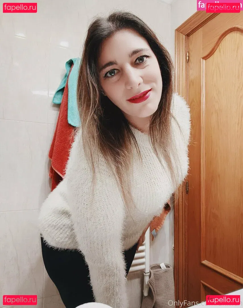 aniwan Onlyfans Photo Gallery 